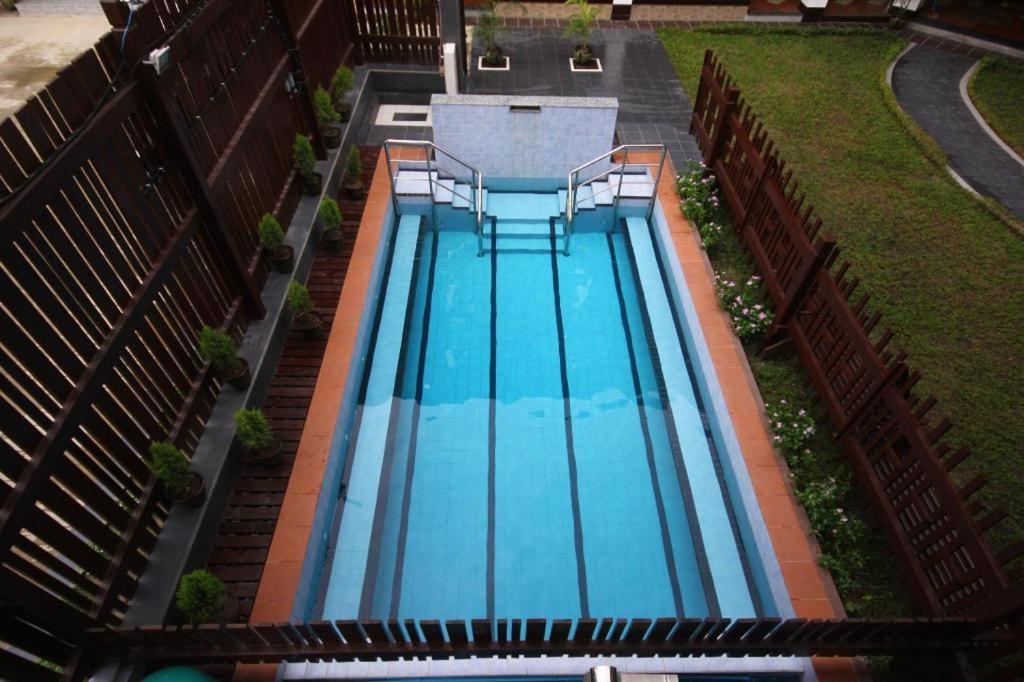 Immana Grand Inle Hotel Nyaung Shwe Esterno foto