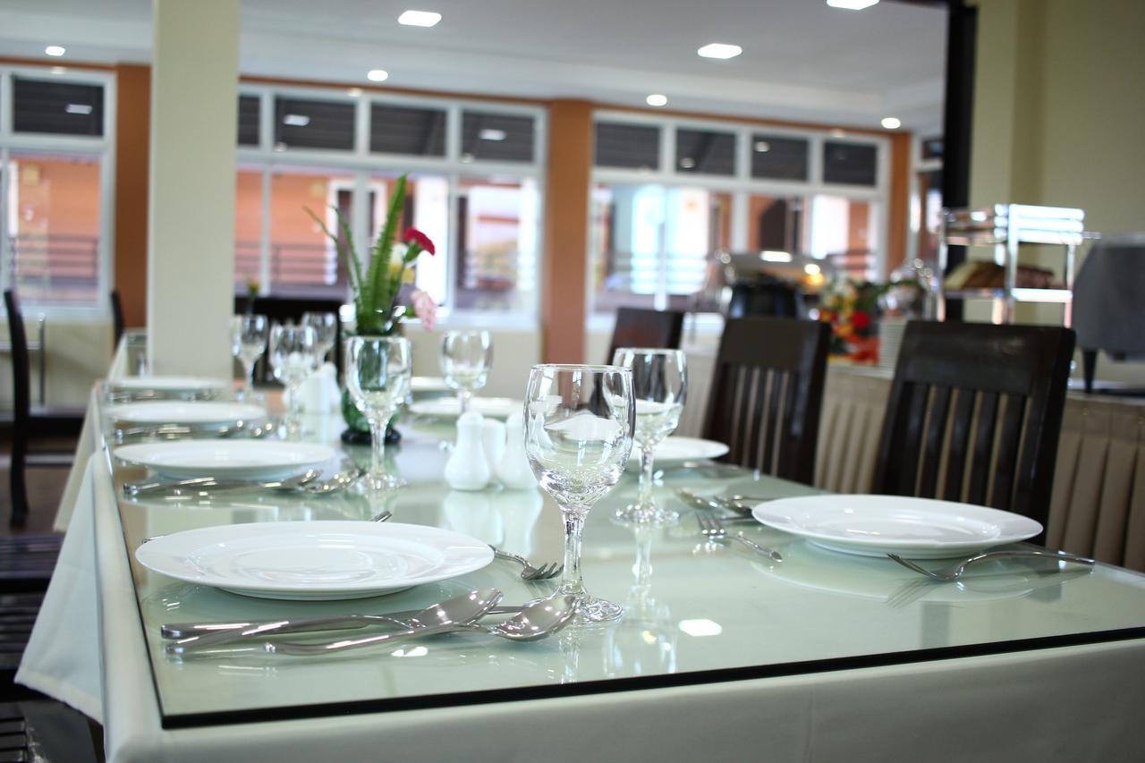 Immana Grand Inle Hotel Nyaung Shwe Esterno foto