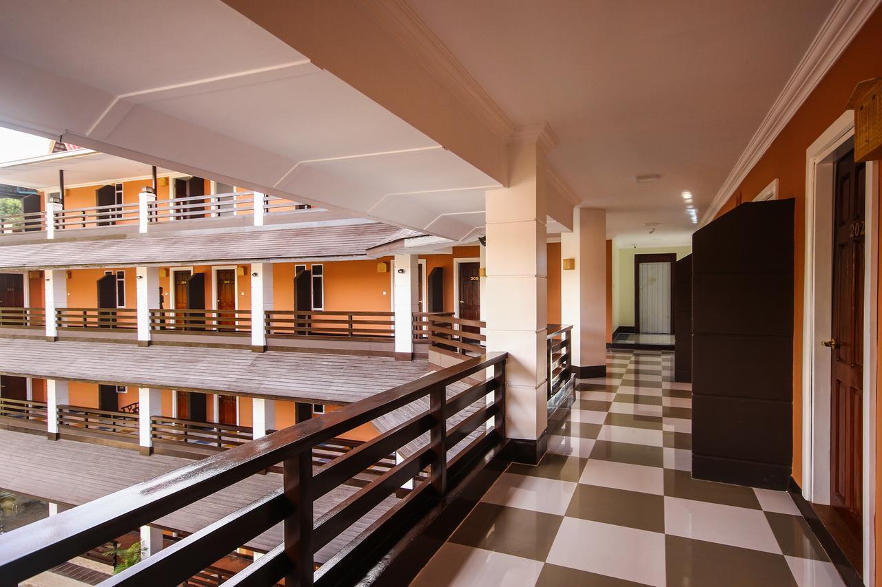 Immana Grand Inle Hotel Nyaung Shwe Esterno foto