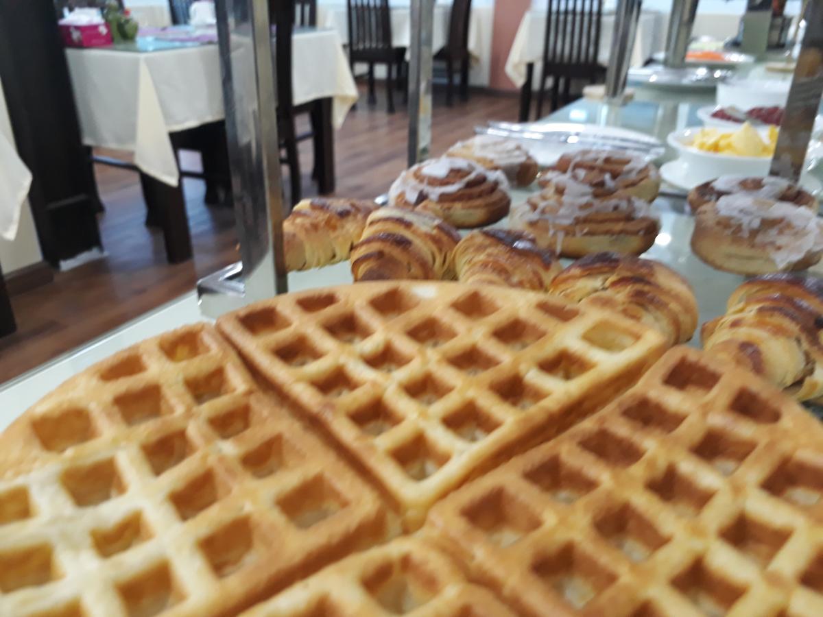 Immana Grand Inle Hotel Nyaung Shwe Esterno foto