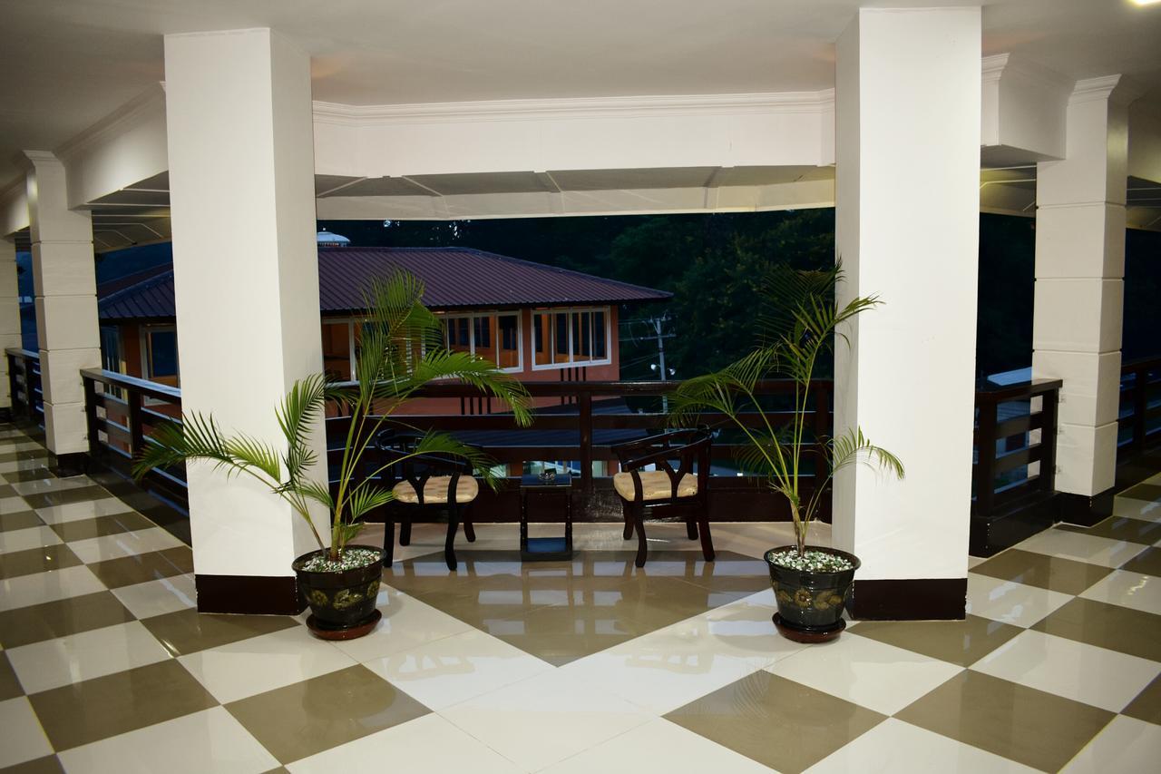 Immana Grand Inle Hotel Nyaung Shwe Esterno foto